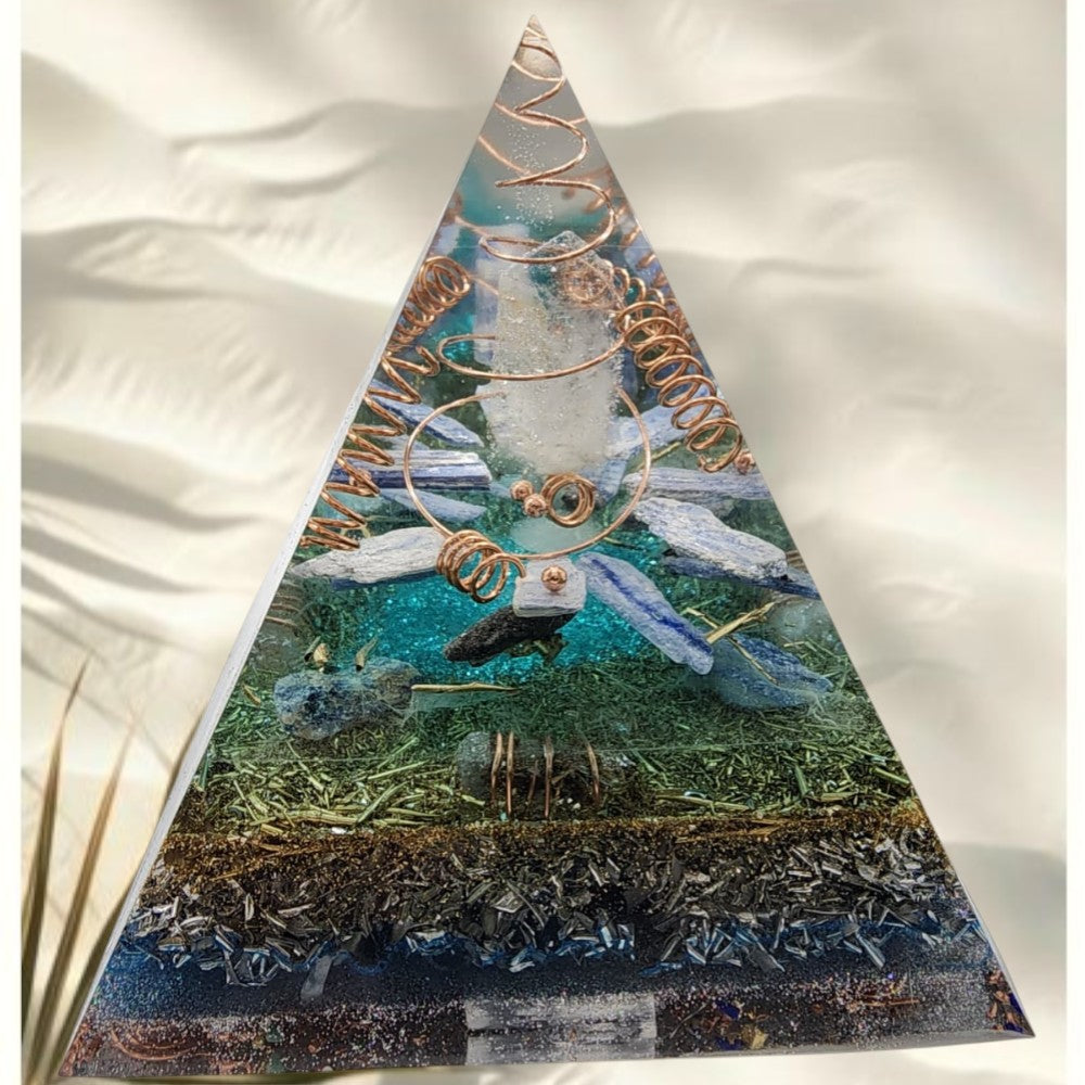Kyanite Alignment Pyramid
