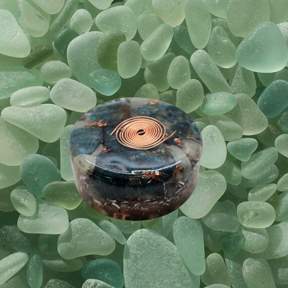 Apatite & Aquamarine Harmonic Field Puck