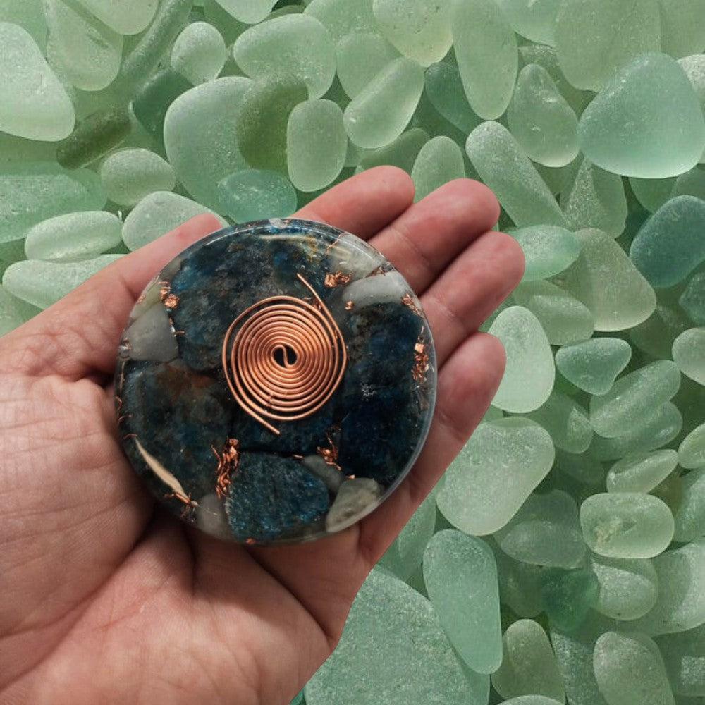 Apatite & Aquamarine Harmonic Field Puck